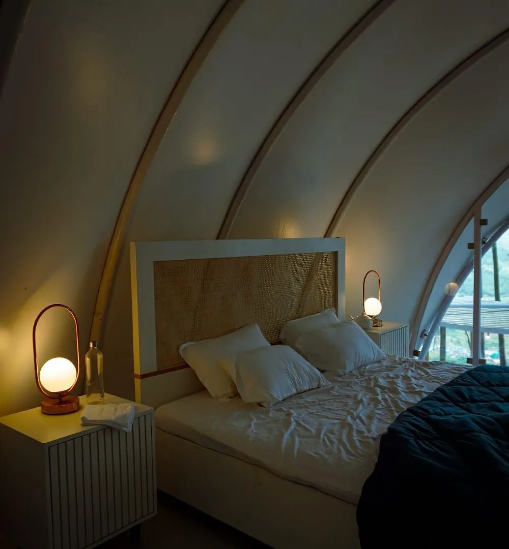 Rezort Hotel Cox Cargill Vattavada Indie